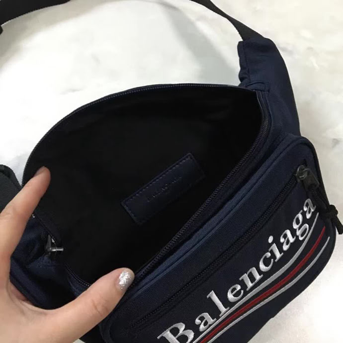 BALENCIAG巴黎世家 帆布胸包 腰包 可樂logo  BL1654